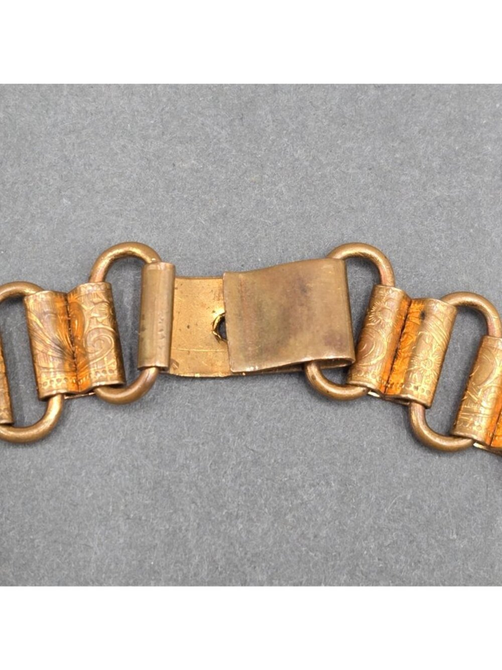 Antique Victorian Book Chain Necklace 24" Gold Tone 15.6mm Embossed Floral Panel - Picture 9 of 16